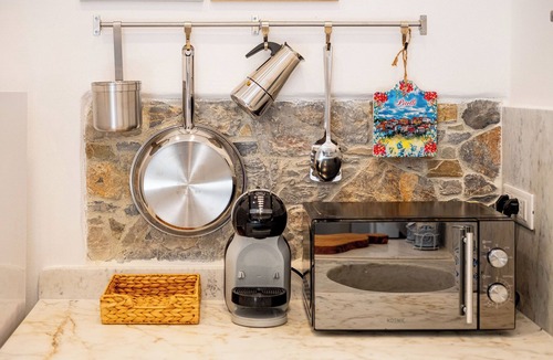 Pitelli House | Alea, a charming vacation home in Pitelli, just a stone's throw from the Cinque Terre