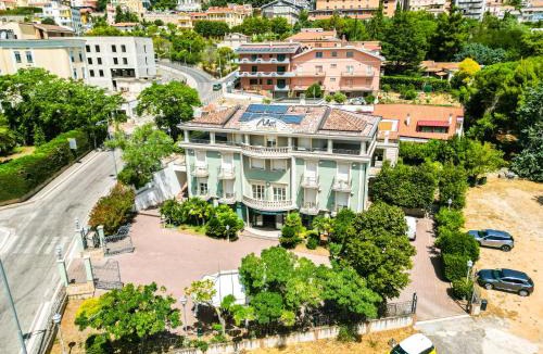 San Giovanni Rotondo Hotel | ALI HOTELS - Palace
