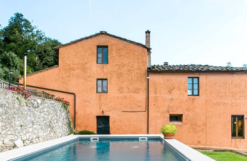Simignano Villa | ALL PROPERTY 7BR - Charming Tuscan Villa with pool, hot tub, A/C,Siena 15 km