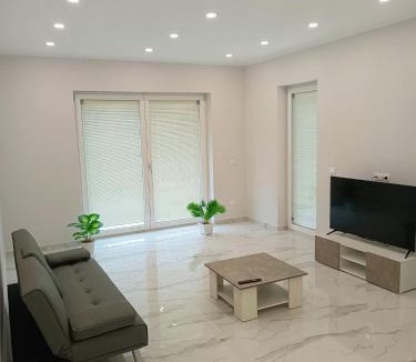 Moliterno Apartment | Alloggio Turistico Villa Carla