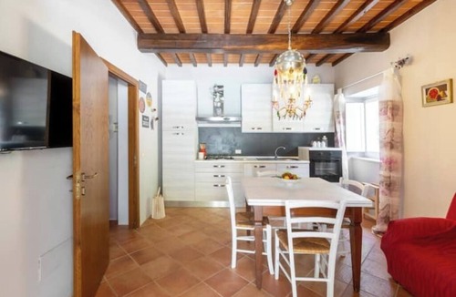 Subbiano Apartment | Alloro Apartment-A Refuge of Nature, Comfort and Relaxation with Panoramic Pool