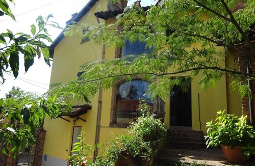 Maranzana House | Altes Backhaus in Maranzana