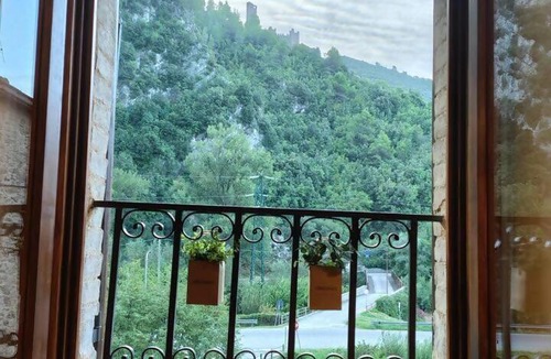 Precetto Ski Chalet | AM Ferentillo Cascate delle Marmore e Montagne