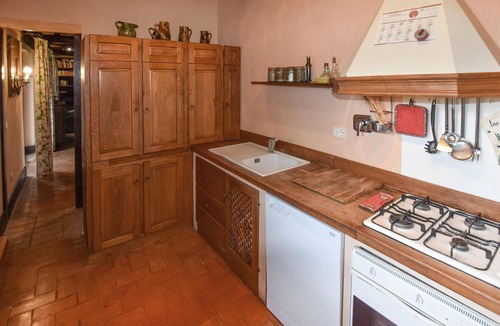 Ficulle Apartment | Amazing apartment in Ficulle with WiFi
