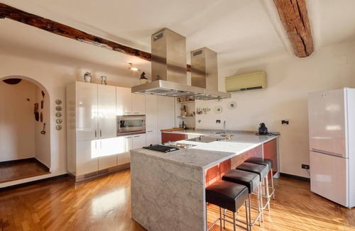 Pre Apartment | Amazing apartment in Genova with WiFi