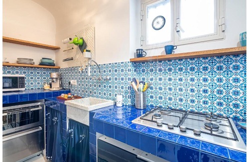 Raito Apartment | Amazing Apartment In Raito With Wifi