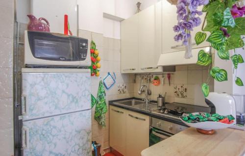Villa Rosa Apartment | Amazing Apartment In Villarosa Di Martinsic