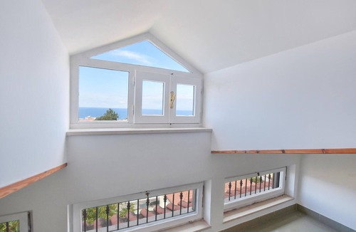 Santa Maria di Castellabate House | Amazing home in Maria di Castellabate with WiFi