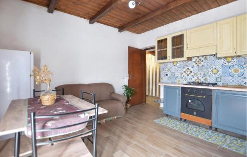 Casal Velino House | Amazing Home In Acquavella