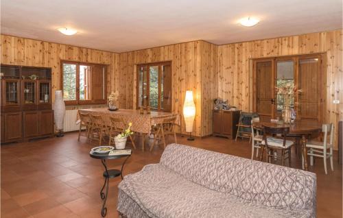 Civitella del Tronto House | Amazing Home In Cerqueto Di Civitella With Wifi