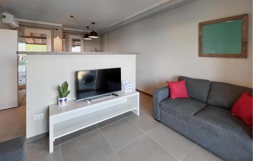 Magione House | Amazing Home In Montebuono