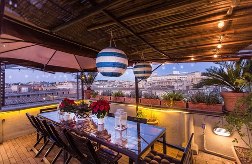 Rome City Centre Apartment | Amazing Penthouse Via Del Corso