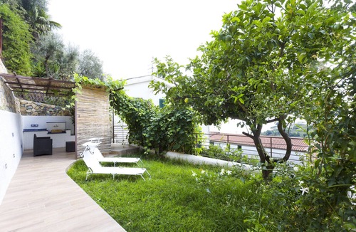 Benincasa Apartment | Amazing Seaview Apartment with garden