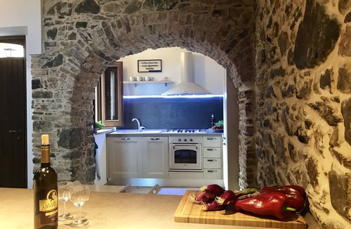 Roseto Capo Spulico Apartment | An historic luxury apartment with panoramic views over the Ionic coast and sea