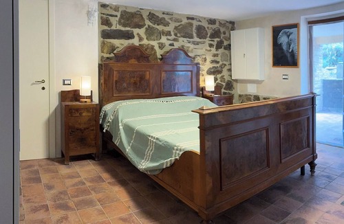 Paciano Bed & Breakfast | An oasis of peace with a view of al Lago Trasimeno.