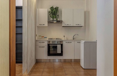 Municipio 2 Apartment | Andrea's home Bari