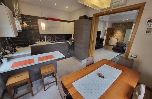 Arenella Apartment | Andrew's House