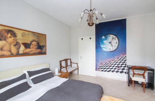 NoLo Apartment | Angelica House