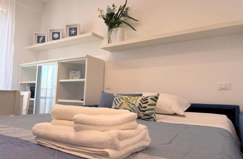 Silvi Marina Apartment | Angolo Azzurro Holiday Home, Silvi Marina