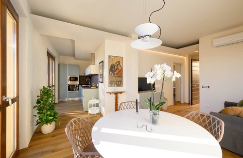 Montalcino Apartment | Anise with Terrace