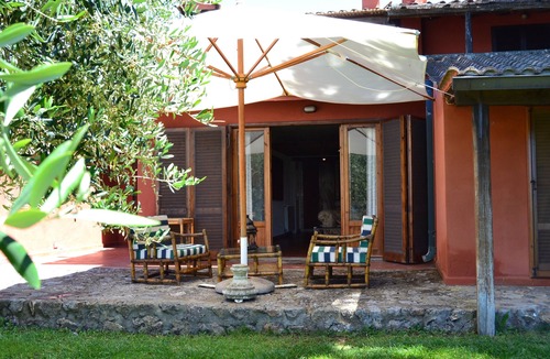 Orbetello Villa | ANSEDONIA SEA VIEW- 1 KM FROM BEACH, BIG FENCED GARDEN CUSTODY