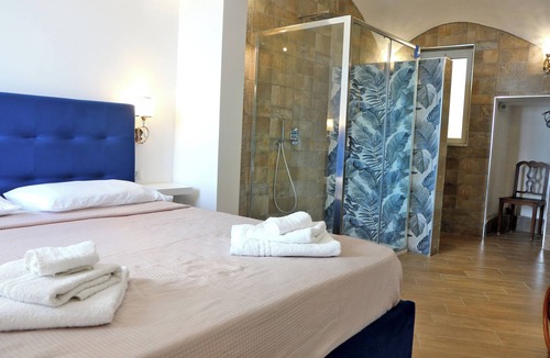 Castellabate Historic Centre Bed & Breakfast | Antares Rooms