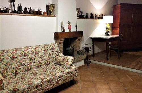 Petroio Apartment | Antica Torre "La Casalta"