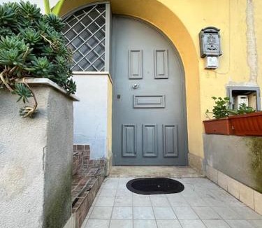 Pollena Trocchia Apartment | Antico Borgo sul Vesuvio Casa al Vino Oasi tra Storia e Natura