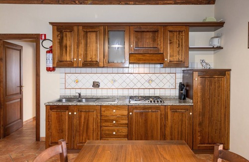 Montecatini Val di Cecina Apartment | Apartment 'Appartamento 7' with Shared Pool, Wi-Fi and Air Conditioning