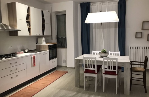 Villa Rosa House | Apartment 150 mt from the sea with terrace and private garden.