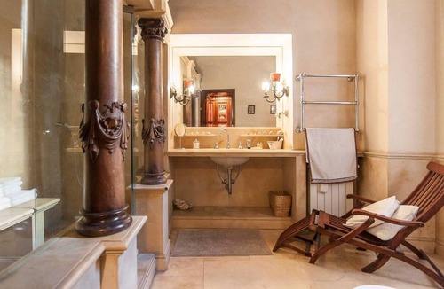Rione V Ponte Apartment | Apartment ∙ 3 bedrooms ∙ 5 guests