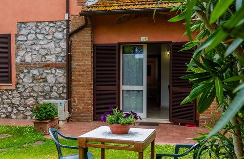 Grosseto Apartment | Apartment 'Aia' with Private Garden, Wi-Fi and Air Conditioning