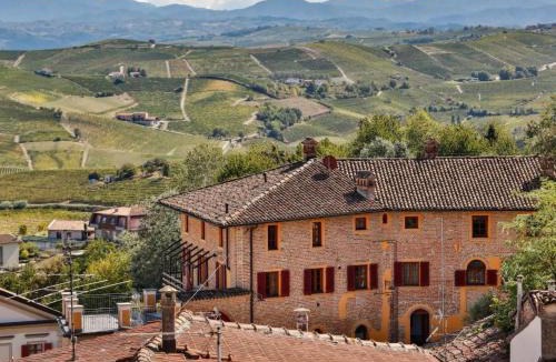 Mombaruzzo Apartment | Apartment Appartment Barbera - Villa Pesce- Mombaruzzo by Interhome