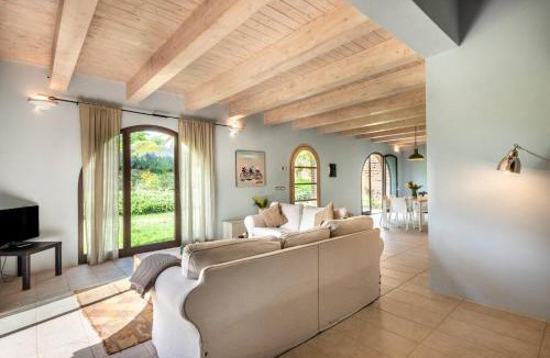 Trequanda Ski Chalet | Apartment Azzurro- Cignella Resort Tuscany