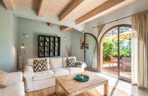 Trequanda Ski Chalet | Apartment Azzurro- Cignella Resort Tuscany