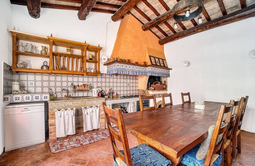 Sant'Anatolia di Narco Apartment | Apartment 'Casale Rosso' with Private Pool, Private Terrace and Wi-Fi