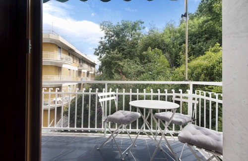 Rapallo Apartment | Apartment 'Casa Claudia' with Balcony, Wi-Fi and Air Conditioning