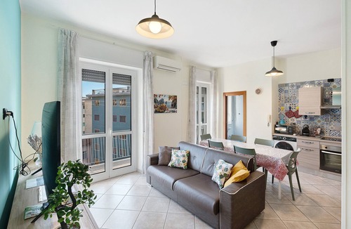 Salerno Apartment | Apartment 'Casa Di Giulia - Amalfi Coast' with Sea View, Wi-Fi and Air Conditioning