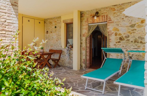Gavorrano Apartment | Apartment "Casa Le Basse - Giuncarico" with Private Terrace & Wi-Fi