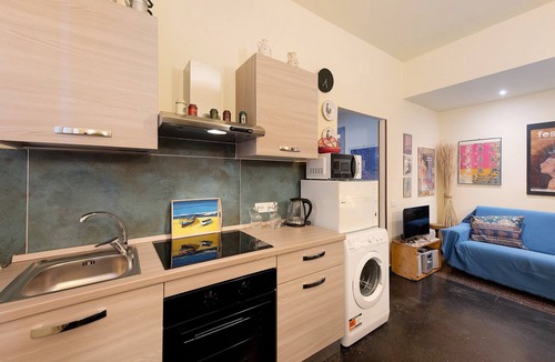 Pre Apartment | Apartment 'Casa Luna' Opposite Genoa Aquarium
