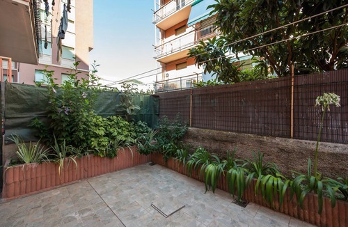 Sestri Ponente Apartment | Apartment 'Casa Sestri Ponente' with Shared Garden, Wi-Fi and Air Conditioning