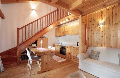 La Thuile Apartment | Apartment 'Caterina La Thuile' with Mountain View, Shared Garden and Wi-Fi