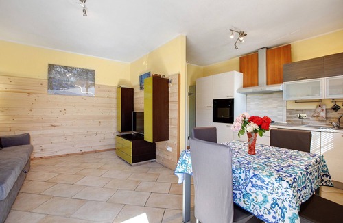 Chatillon Apartment | Apartment 'Chateau Chatillon' with Mountain View, Private Terrace and Wi-Fi