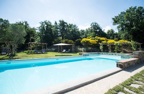 Trequanda House | Apartment Cipresso - Cignella Resort Accommodation in Tuscany