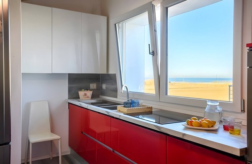 Mondolfo Apartment | Apartment 'Comfort E Stile' with Private Terrace and Air Conditioning