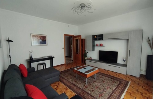 Valenza Apartment | Apartment 'Delle Gemme' with Private Terrace and Balcony