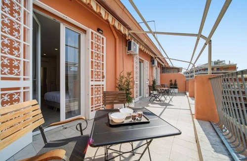 Historical Center Apartment | Apartment 'Domus Toledo' with Private Terrace, Wi-Fi and Air Conditioning