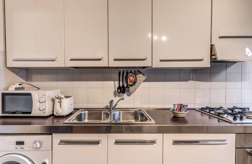 Rione VII Regola Apartment | Apartment elegant and central Campo de 'Fiori with wifi