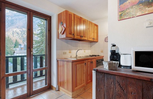 Cogne Apartment | Apartment 'Gigi E Laura' with Mountain View, Balcony and Wi-Fi