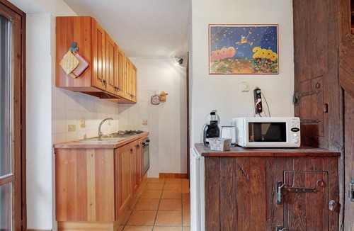 Cogne Apartment | Apartment 'Gigi E Laura' with Mountain View, Balcony and Wi-Fi